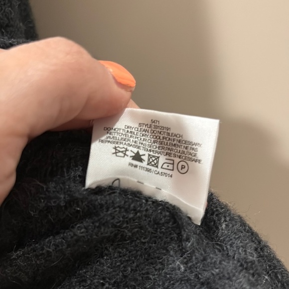 Tory Burch Gray and Cream Turtleneck Sweater wool/alpaca blend XL - Picture 7 of 8